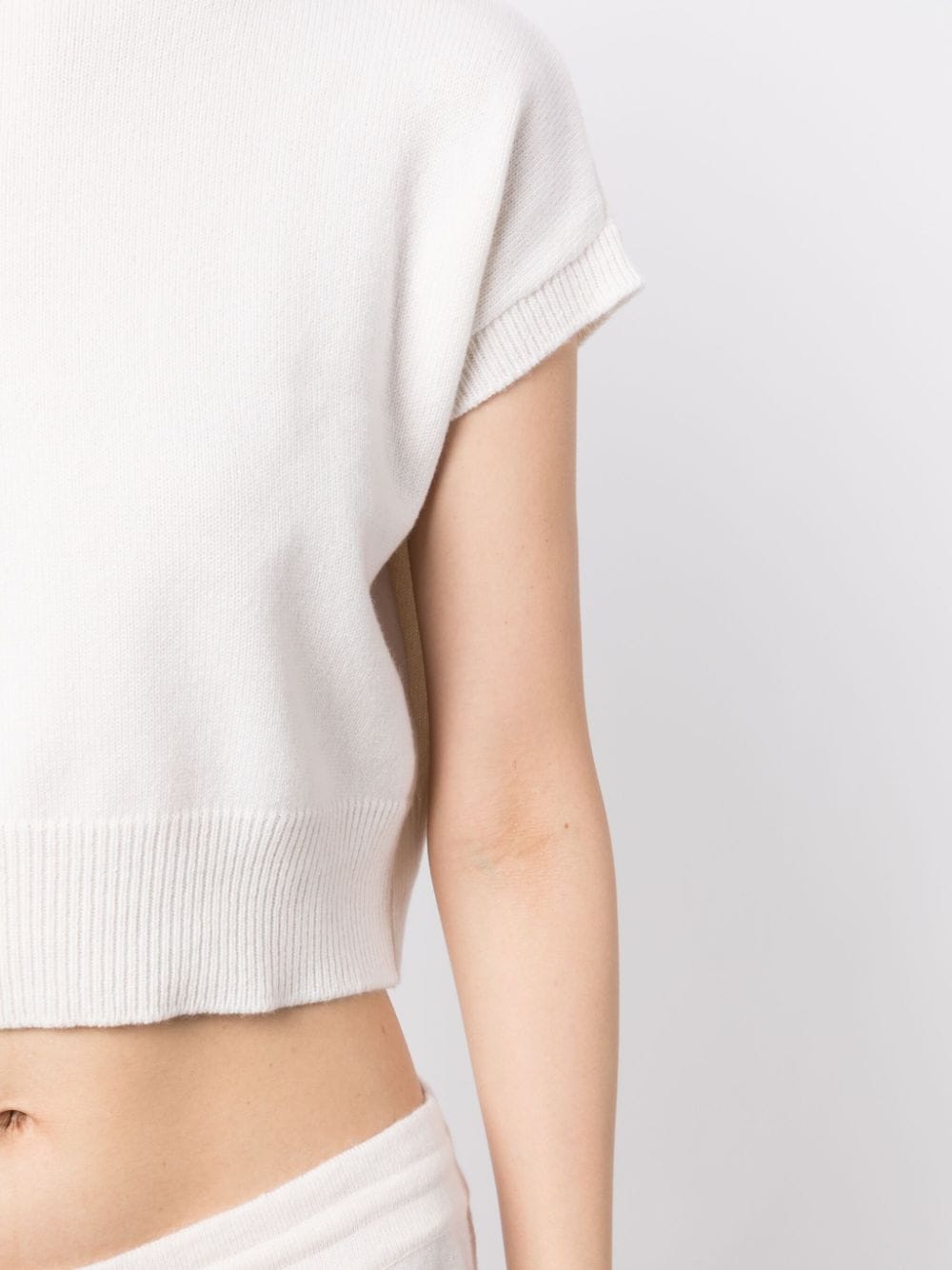 Genova Sleeveless Cashmere Jumper - Luna